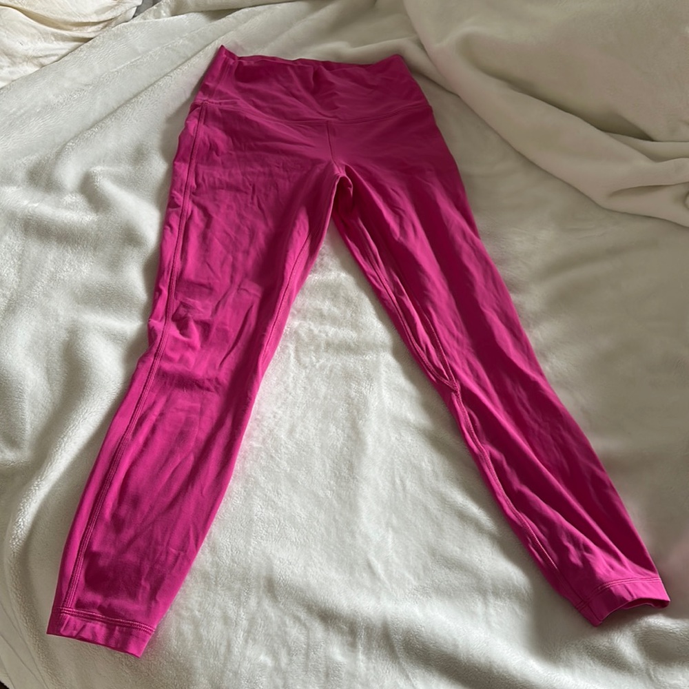 sonic pink lulu lemon legging 28”